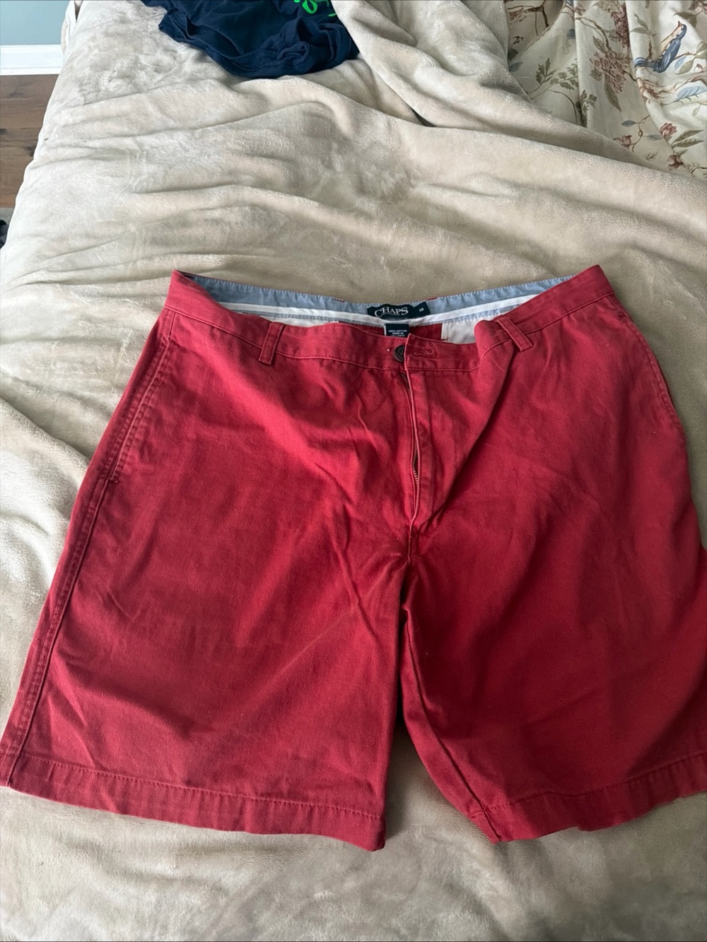 Chaps Men's Red Flat-Front Cotton Shorts